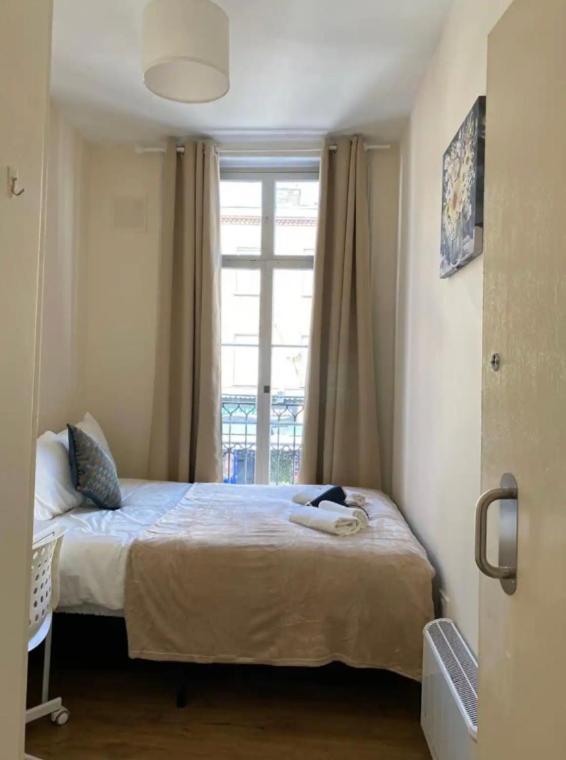 Lovely Private Rooms In Camden, Central Лондон Екстериор снимка