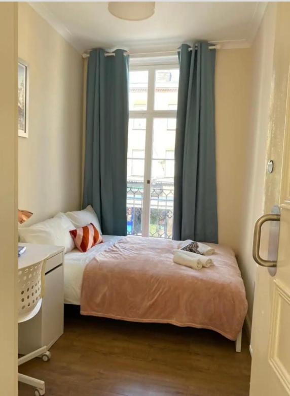 Lovely Private Rooms In Camden, Central Лондон Екстериор снимка