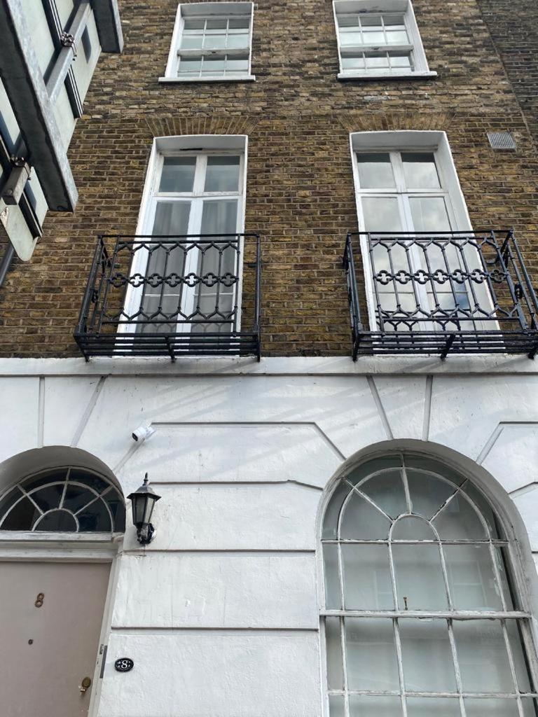 Lovely Private Rooms In Camden, Central Лондон Екстериор снимка